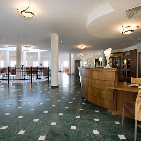 Ξενοδοχείο Arlberg Hospiz 5*