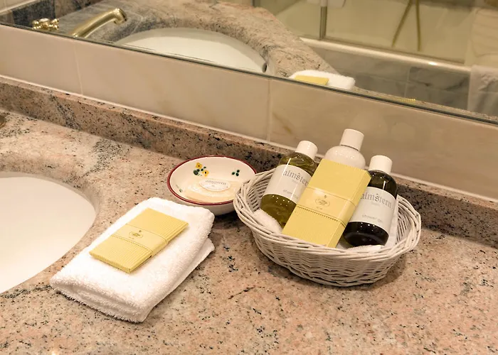 ホテル Arlberg Hospiz 5*