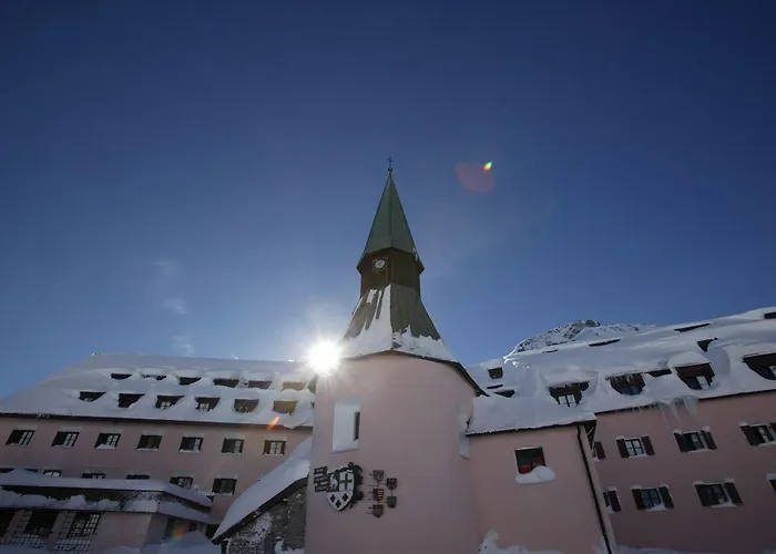 Arlberg Hospiz サンクト・クリストフ・アム・アールベルク